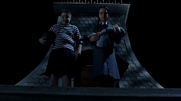 Addams Family Values (1993) - Wednesday, Pugsley a...