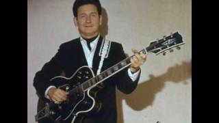 Watch Roy Orbison Yes video