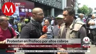 Protestan en Profeco por altos cobros de CFE