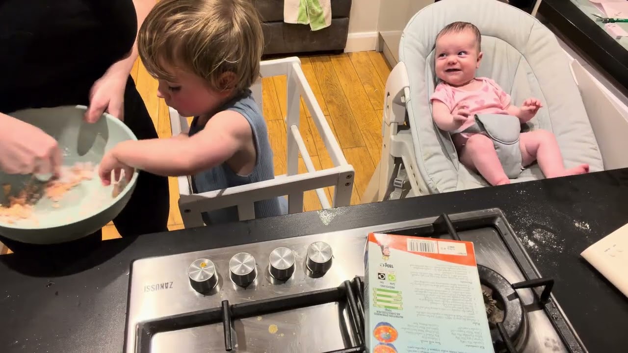 Making ZOGG Cupcakes 