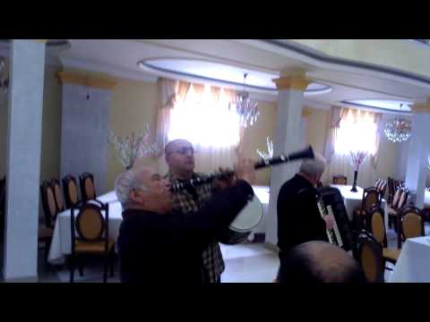 განსხვევებული სასმისი.