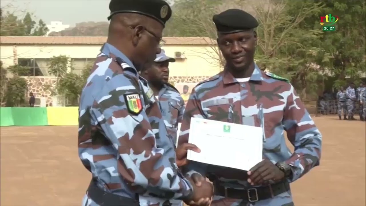 AES Actualités : fin de formation de la 3e promotion de 294 sous-officiers de police militaire