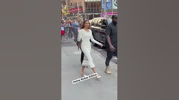 Making the Sidewalk Her Catwalk: Hailey Bieber in NYC to Promote Skincare Line #model #haileybieber
