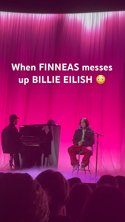 Download lagu 😳 When FINNEAS messes up BILLIE EILISH 😶 #billieeilish #brandcast #concert #trending #shortsviral