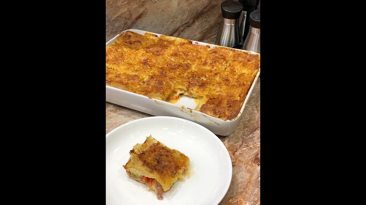 بيتزا الجلاش 🍕🍕 لما بكون محتاره بعمل الأكلة دي 🍱🍱 سهله في تحضيرها و بلم فيها بواقي الثلاجه 👌💯