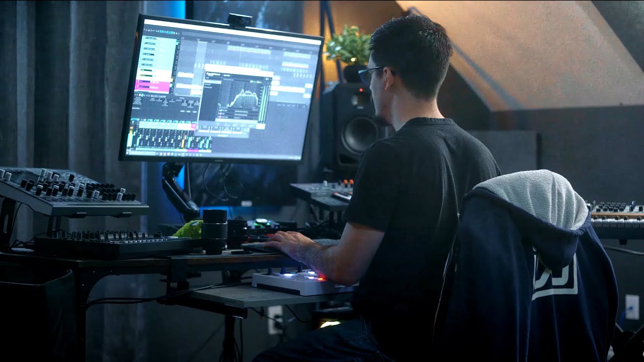 Попробуйте это, если вам нужно вдохновиться для написания музыки.