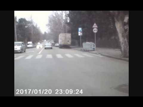 ბეწვზე გადარჩა.