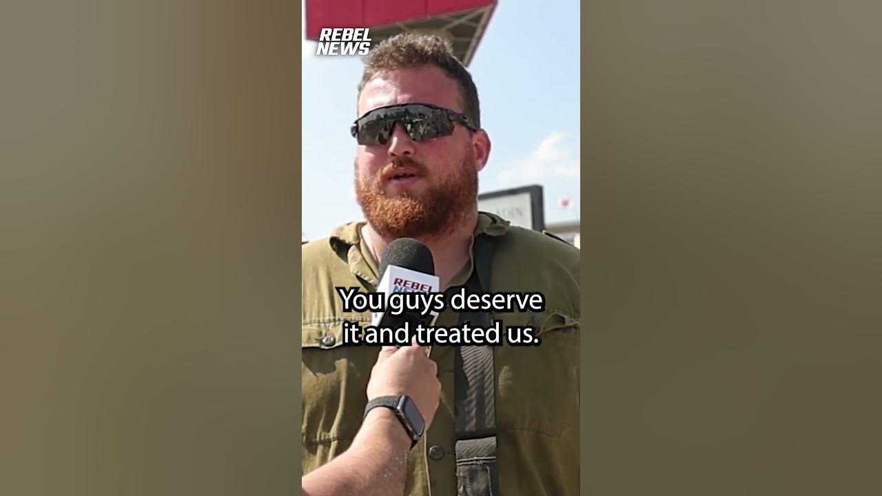 IDF soldiers eat for free at Burgus Burger Bar in southern Israel