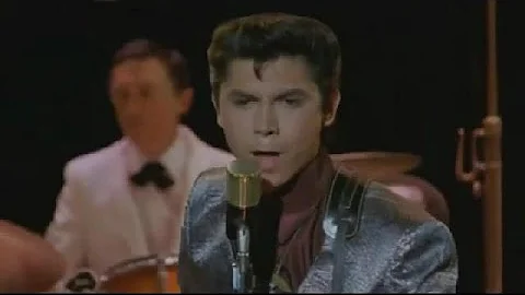 Who is singing in La Bamba?