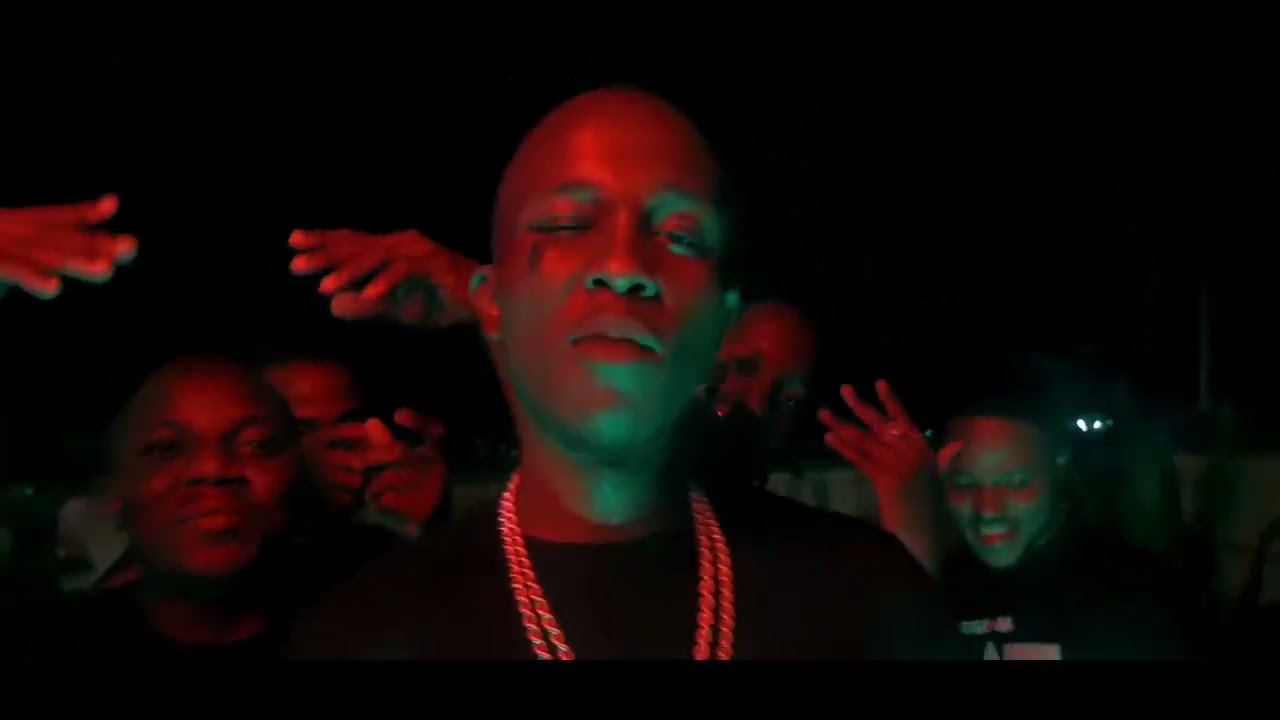 Watch Big Yasa - BOYOO (visualiser) on YouTube Watch Big Yasa - BOYOO (visualiser) on YouTube