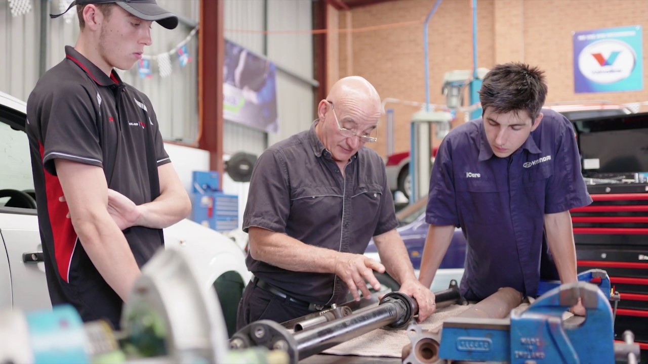 Apprenticeships Are Us Automotive Apprenticeship & Training