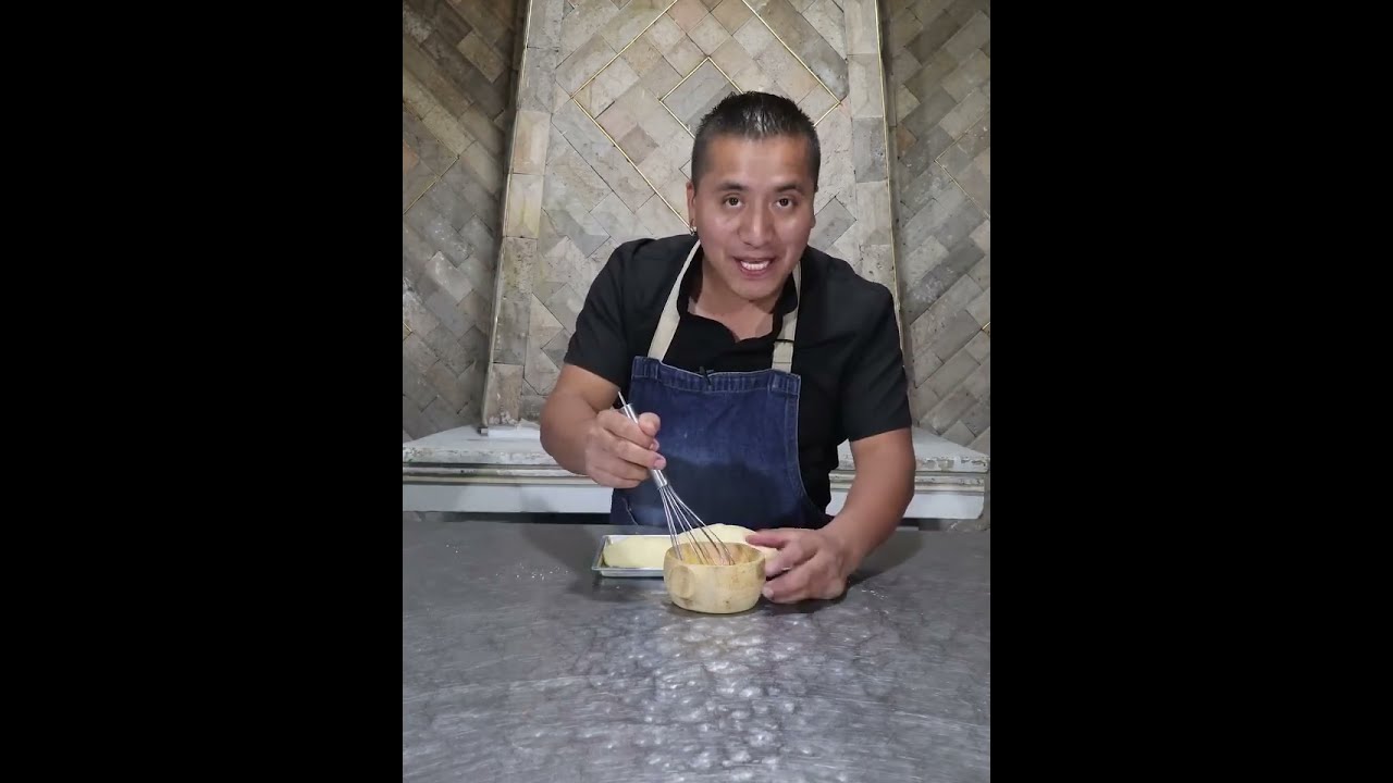 Realizaremos un pan relleno de queso y jamón