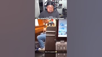 Squidward taught him that 😂  #twitch #funny #reaction #shorts #streamer #gaming #youtubeshorts