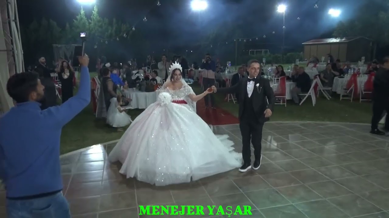 2025 YILININ EN GÖRKEMLİ EN GÖSTERİŞLİ DÜĞÜNÜ AHMET & DİLARA ÇİFTİNİN DÜĞÜN SALONUNA MUHTEŞEM GİRİŞİ