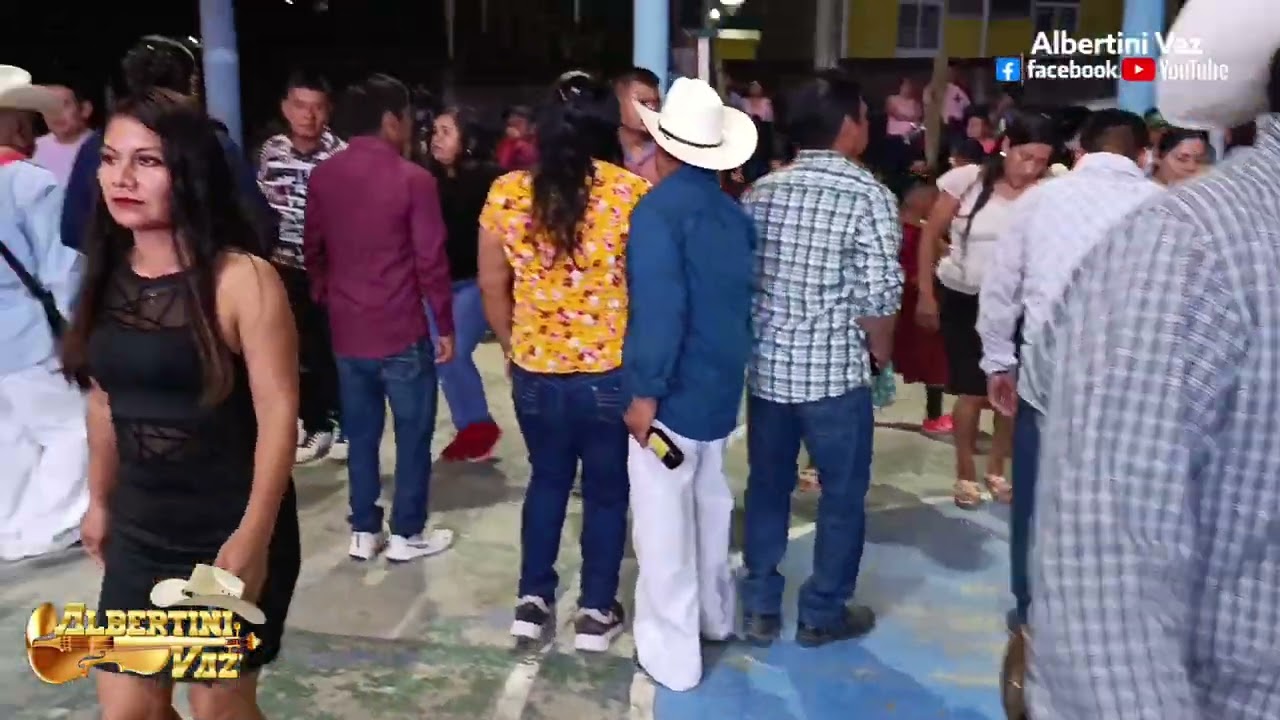 TRÍO LOS SULTANES DE HIDALGO: La leva y el San Lorenzo. Desde Adolfo Ruiz Cortines Coxquihui Ver.