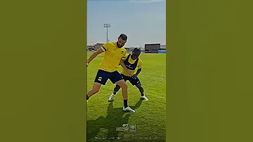 شاهد بنزيما يحاول مراوغات كانتي في الاتحاد السعودي Benzema Kanti Ytshorts Youtube 