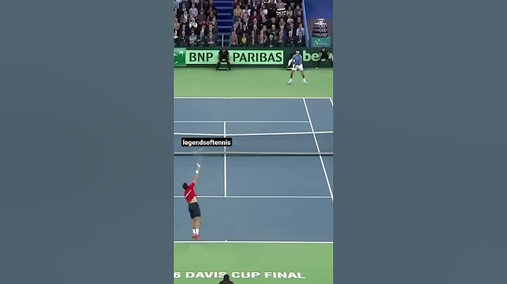 When ball hit straight to the ball girl and what a act of kindness 😍