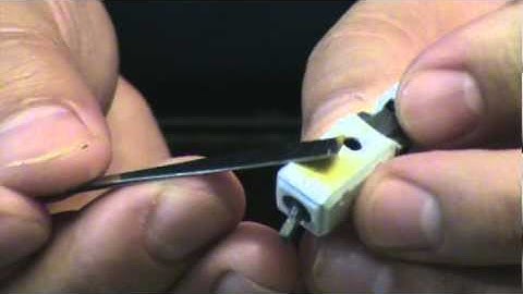 light_curing_putty.MPG