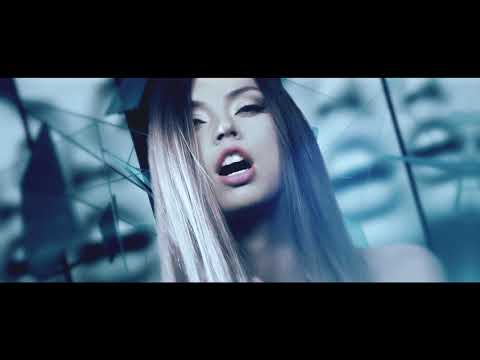 Котенка клиторды сорады