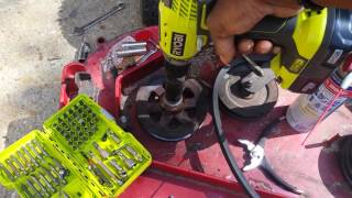 3 Lawn Mower Spindle Exmark 103-8075 103-3206 103-8323 103-3200 Fits Lazer Z XP Worn spindle bearing check on an Exmark Metro walk behind