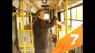 видео: Грязный пол и потрепанные сиденья: в Красноярске начались тотальные проверки автобусов картинка: Грязный пол и потрепанные сиденья: в Красноярске начались тотальные проверки автобусов