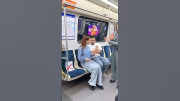 What’s your name? 👶👧👦👩‍🦰👨‍🦰👵👴