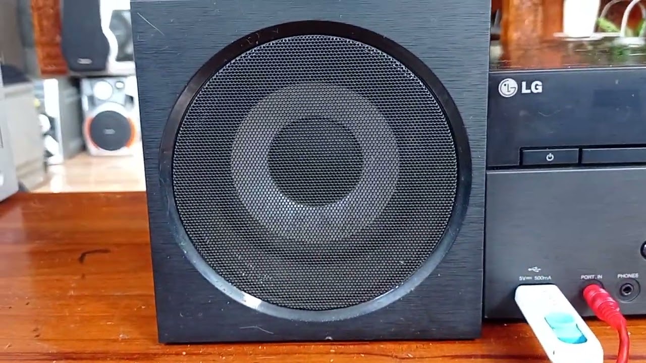 PORTABEL RADIO DVD LG DM 2520 di toko BABEKU Tokopedia dan BAG AUDIO CLASSIC ✅ shopee