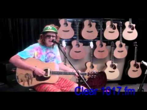 Come Back Kid (Thats My Dog) - Brett Dennen live at Breedlove Guitars with Clear 1017