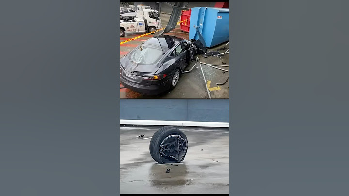 Lerepült a Tesla a tetőről #elektromosauto #automobile #autó #tesla #crash #fail #viral