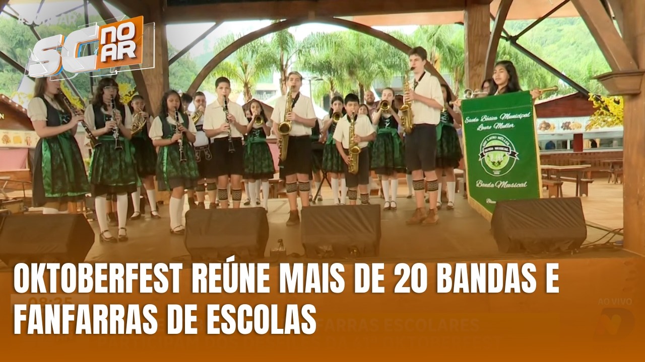 Oktoberfest reúne mais de 20 bandas e fanfarras de escolas
