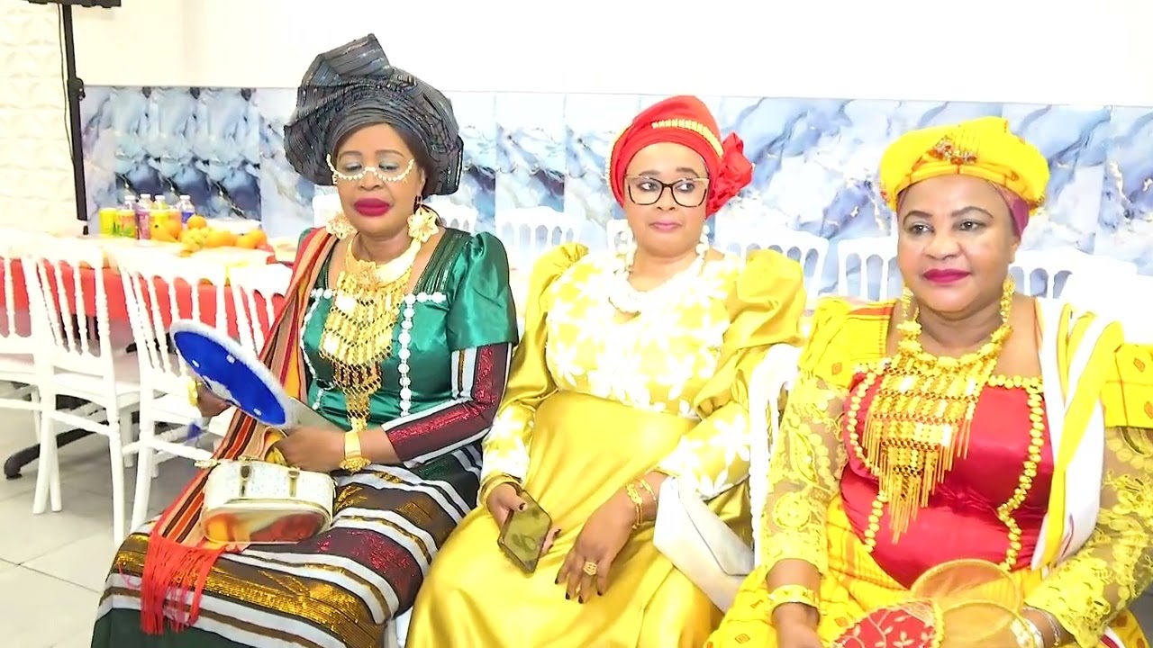 HAFIDHOI ET  ABRAHAM