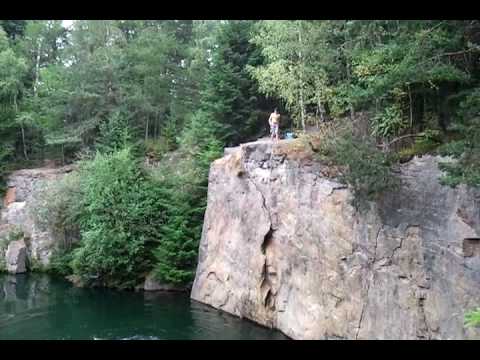 Klippenspringen im Paradies