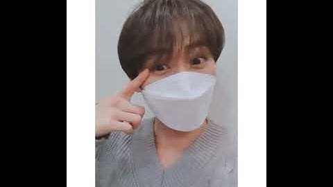 [201222] LEE KNOW (STRAY KIDS) KISS THE RADIO INSTAGRAM