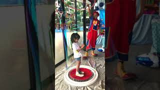 Details Kids-in-Bubble! 1 minute of the the best moments by Captain Dazzle Guide