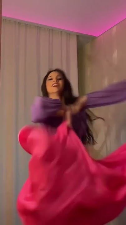 She is beautiful 🙀 #танцы #dance #восточныетанцы #orientaldance # ...
