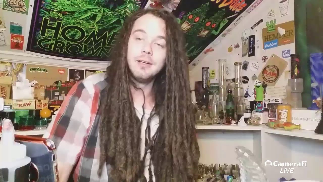 SMOKING A BANANAGOO WRAP! THE BUD CAST #95 LIVE