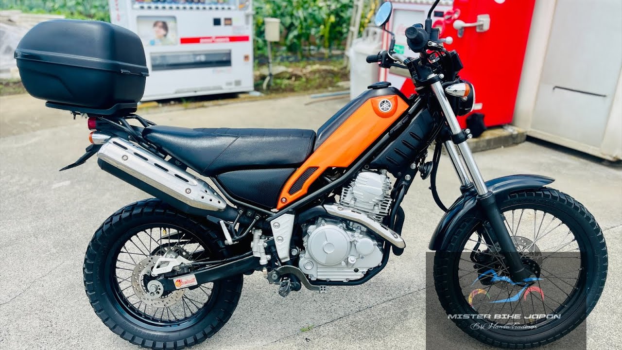 YAMAHA Tricker 250 - YouTube