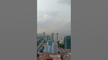 Tuyến đường nguyễn văn huyên view từ chung cư Hanoi signature