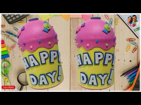 Cómo Hacer un ESTUCHE CUPCAKE para REGALO con una Botella Plástica y Foami