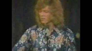 DAVID BOWIE - First TV appearance 1970 - SPACE ODDITY