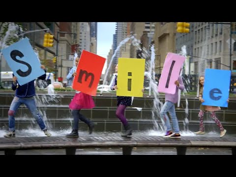 Sia - You&#39;re Never Fully Dressed Without a Smile (2014 Film Version) - YouTube