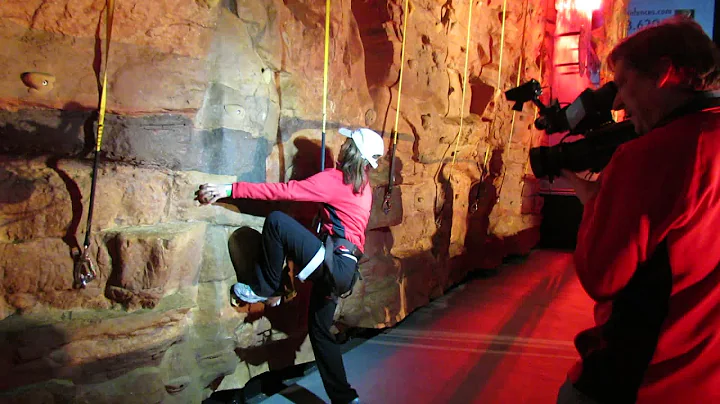 Danielle North climbs the grand canyon