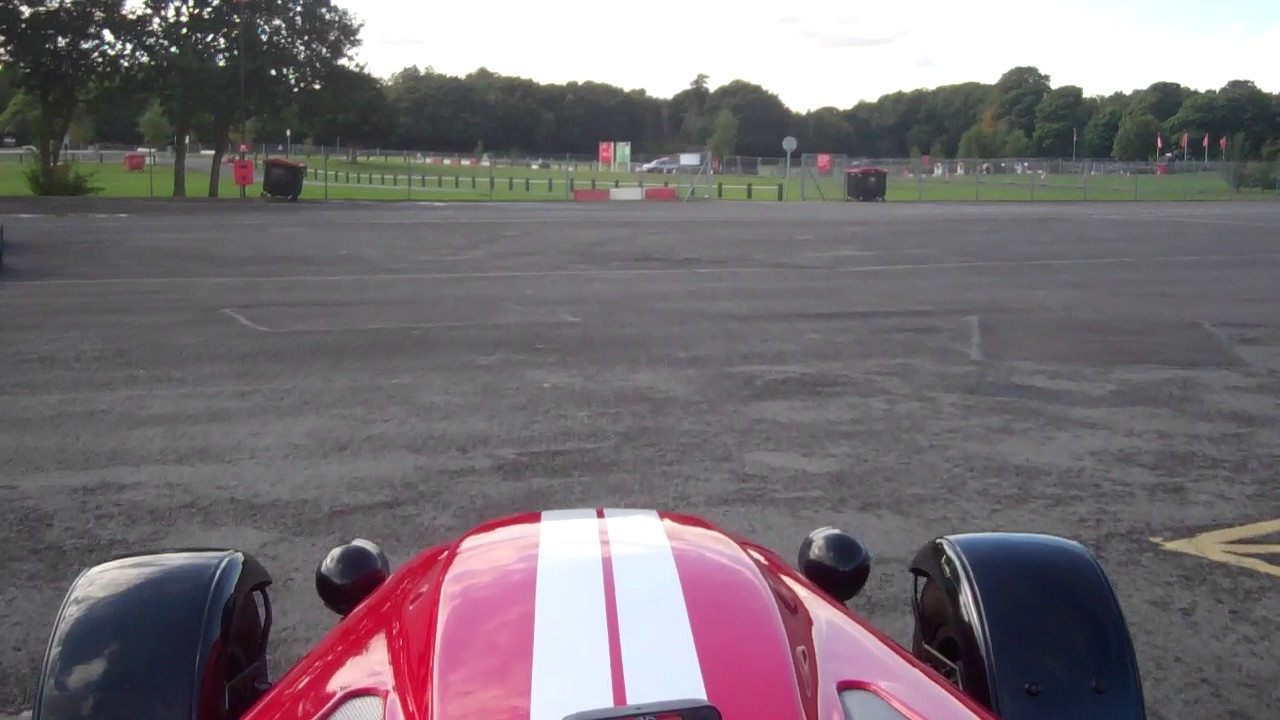 heres our other toy mega blade westfield harv taking paul out at oulton