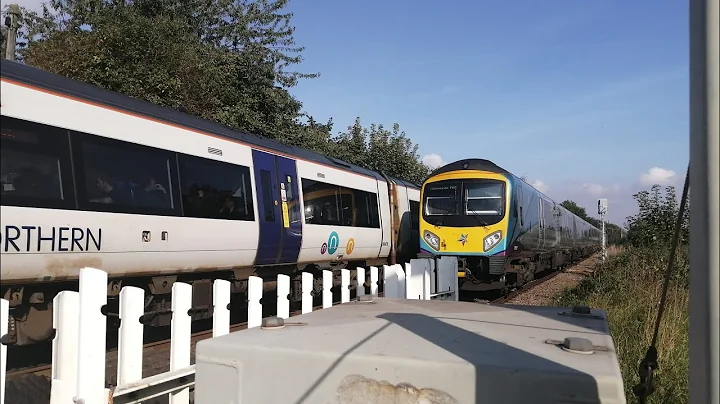 *Double Pass* St George's Road Level Crossing (09/10/2021)