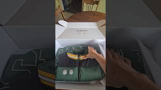 Big Shout-out to Offseason x Kristin Juszczyk for sending me this DOPE Packers vest!! #Packers Details