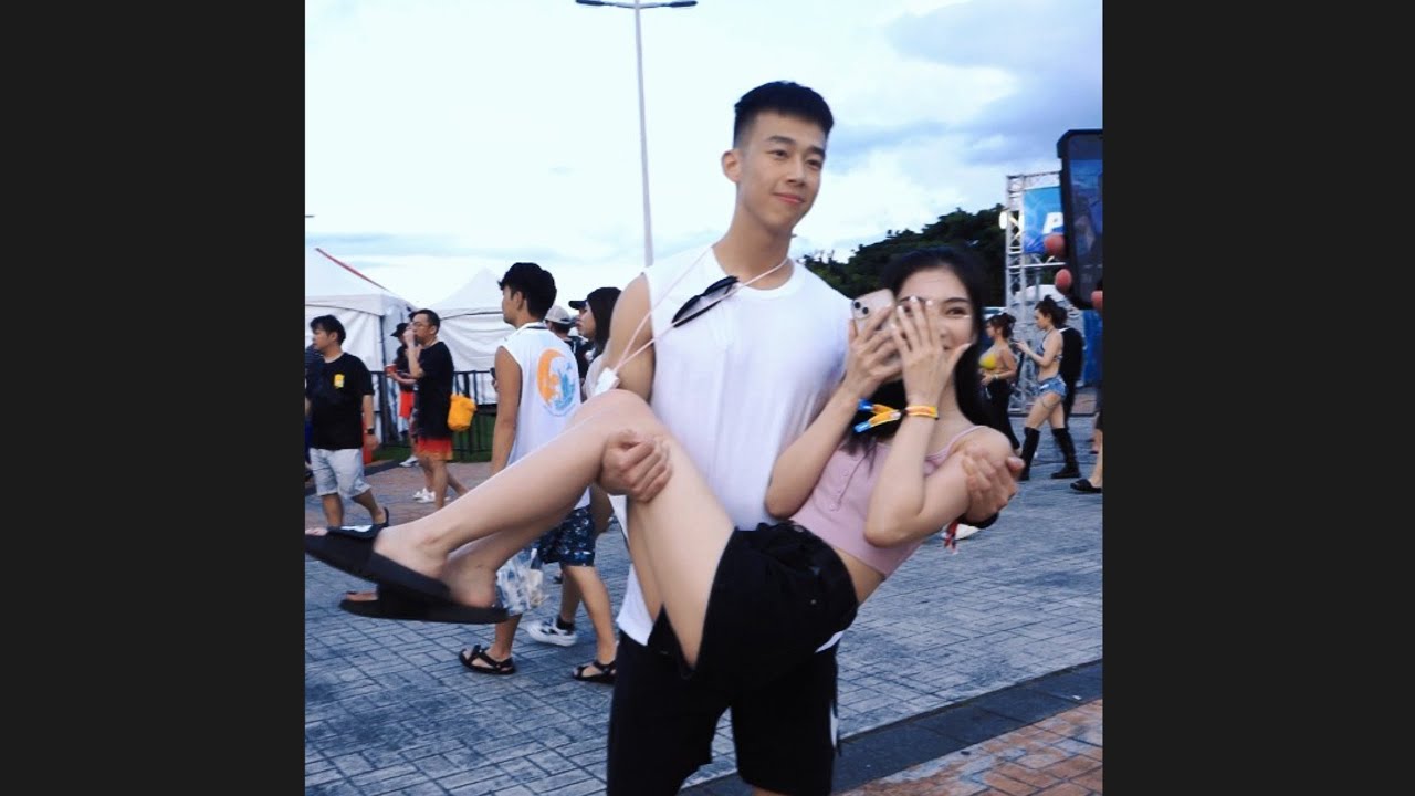 可愛姐妹VS靦腆小哥｜Single men and women matching on the street｜सड़क पर मेल खाते एकल पुरुष और महिलाएं