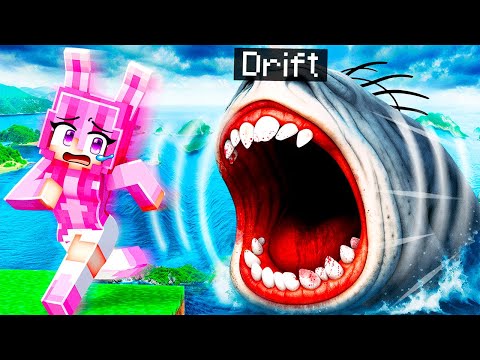 Playing As THE DEEP SCREAMER To Troll My Friends in Minecraft…