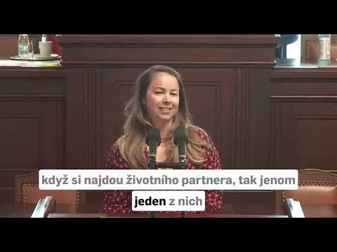 Video: Která dvojčata jsou identická?