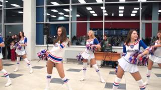 Танец группы поддержки Dance Lada