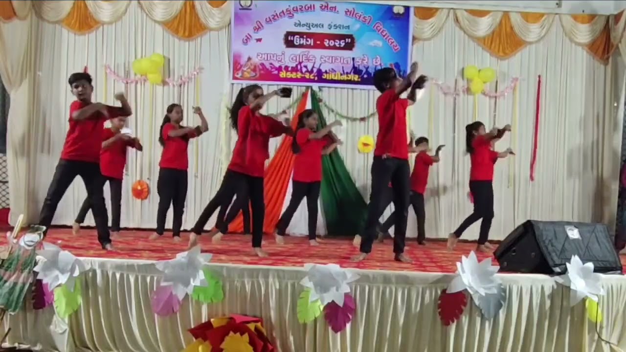 Std 7th students performance mobile buri bala dance and act. @vasant kunvarba 